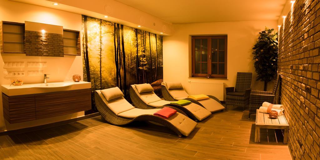 Camp Vary - Vitkova Hora - Veitsberg Karlovy Vary Kültér fotó