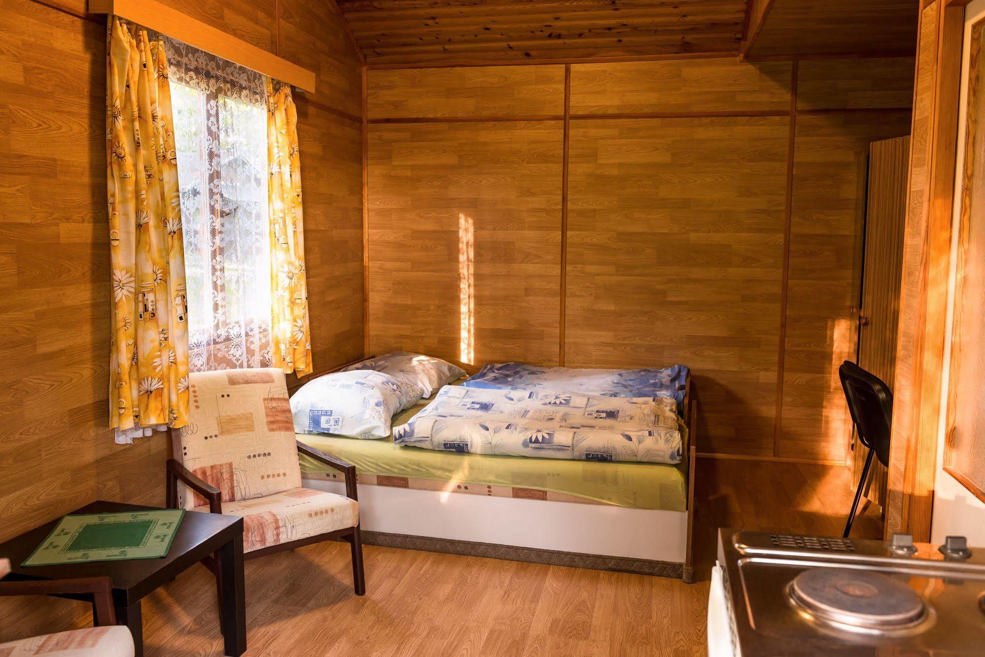 Camp Vary - Vitkova Hora - Veitsberg Karlovy Vary Kültér fotó