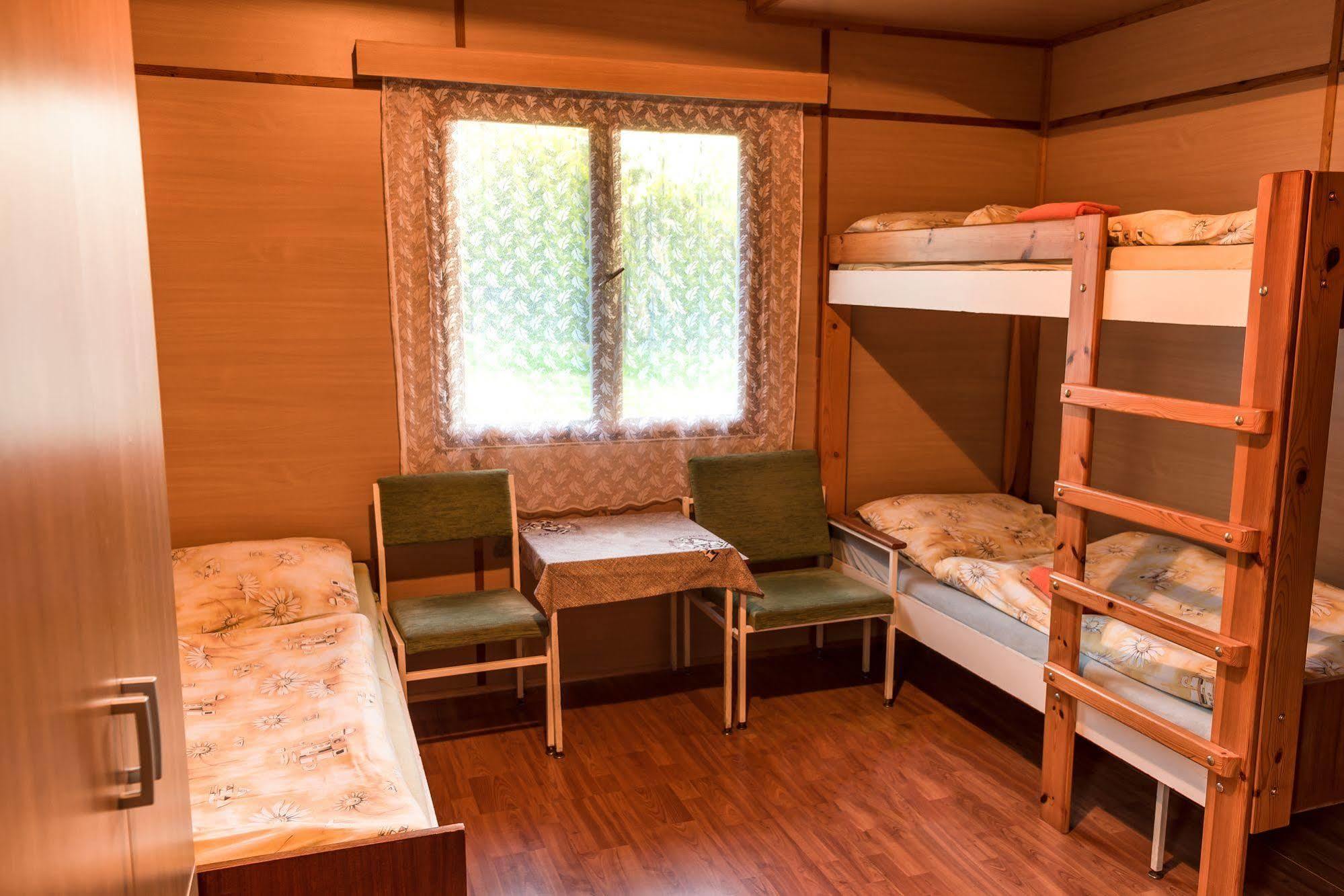 Camp Vary - Vitkova Hora - Veitsberg Karlovy Vary Kültér fotó