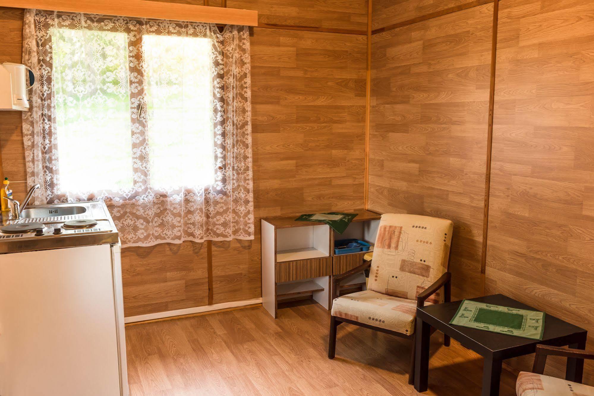 Camp Vary - Vitkova Hora - Veitsberg Karlovy Vary Kültér fotó